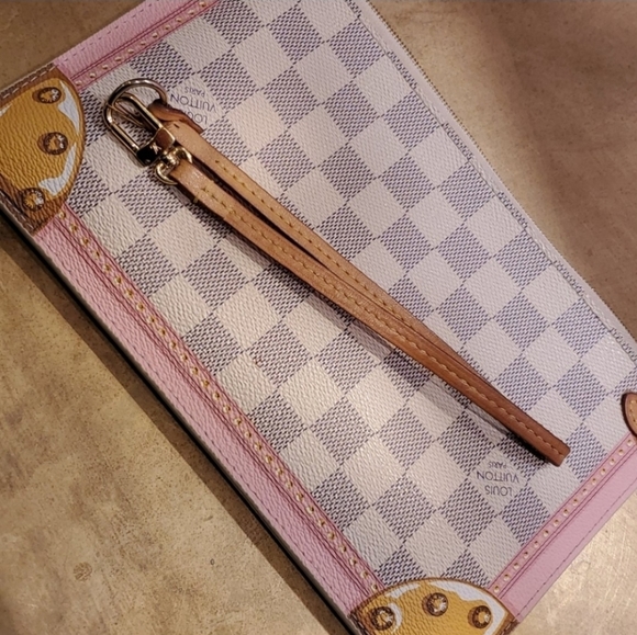 Authentic Louis Vuitton Trunk neverfull clutch - Picture 6 of 8
